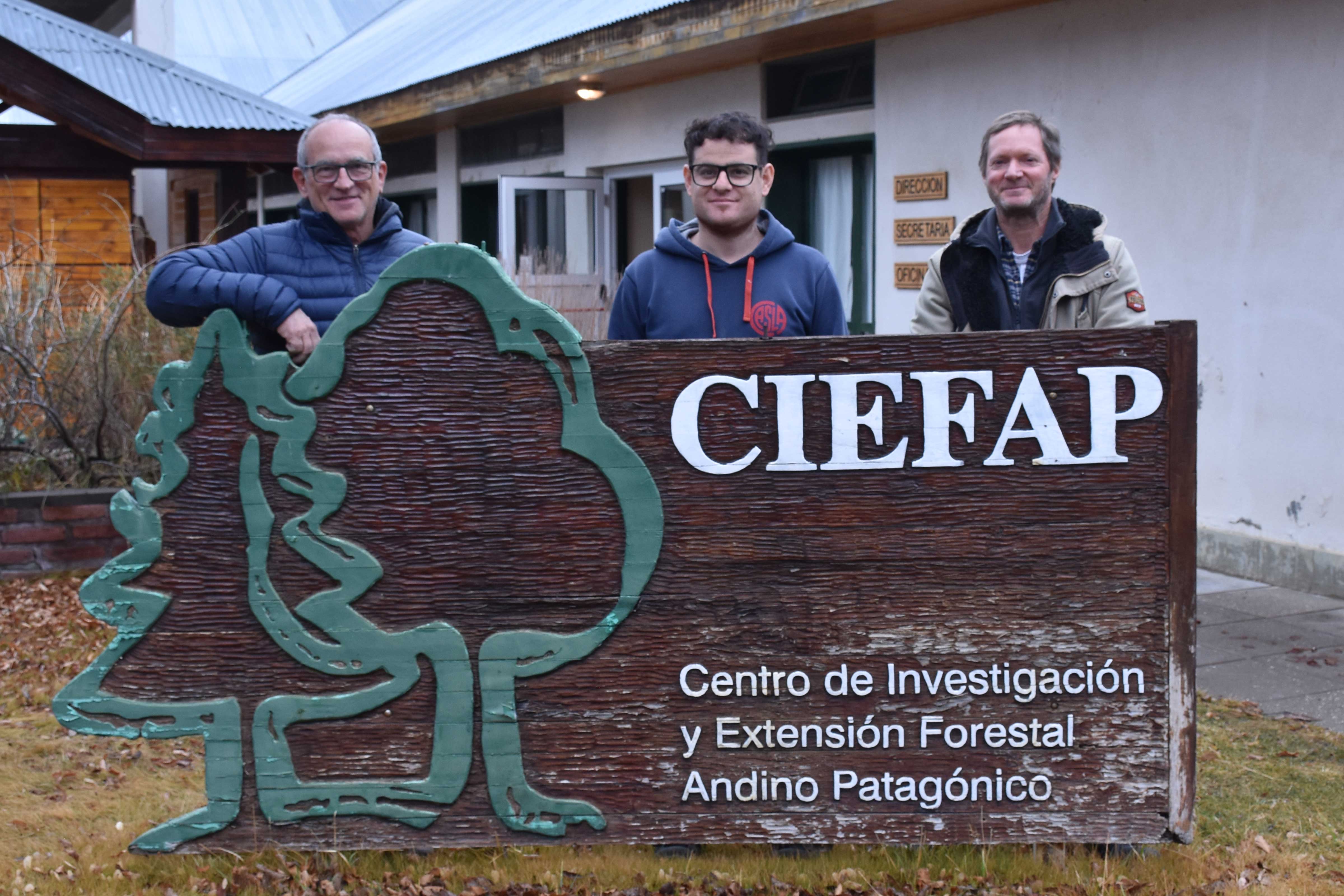 Investigadores de CIEFAP se capacitan en España para fortalecer la Truficultura en Chubut