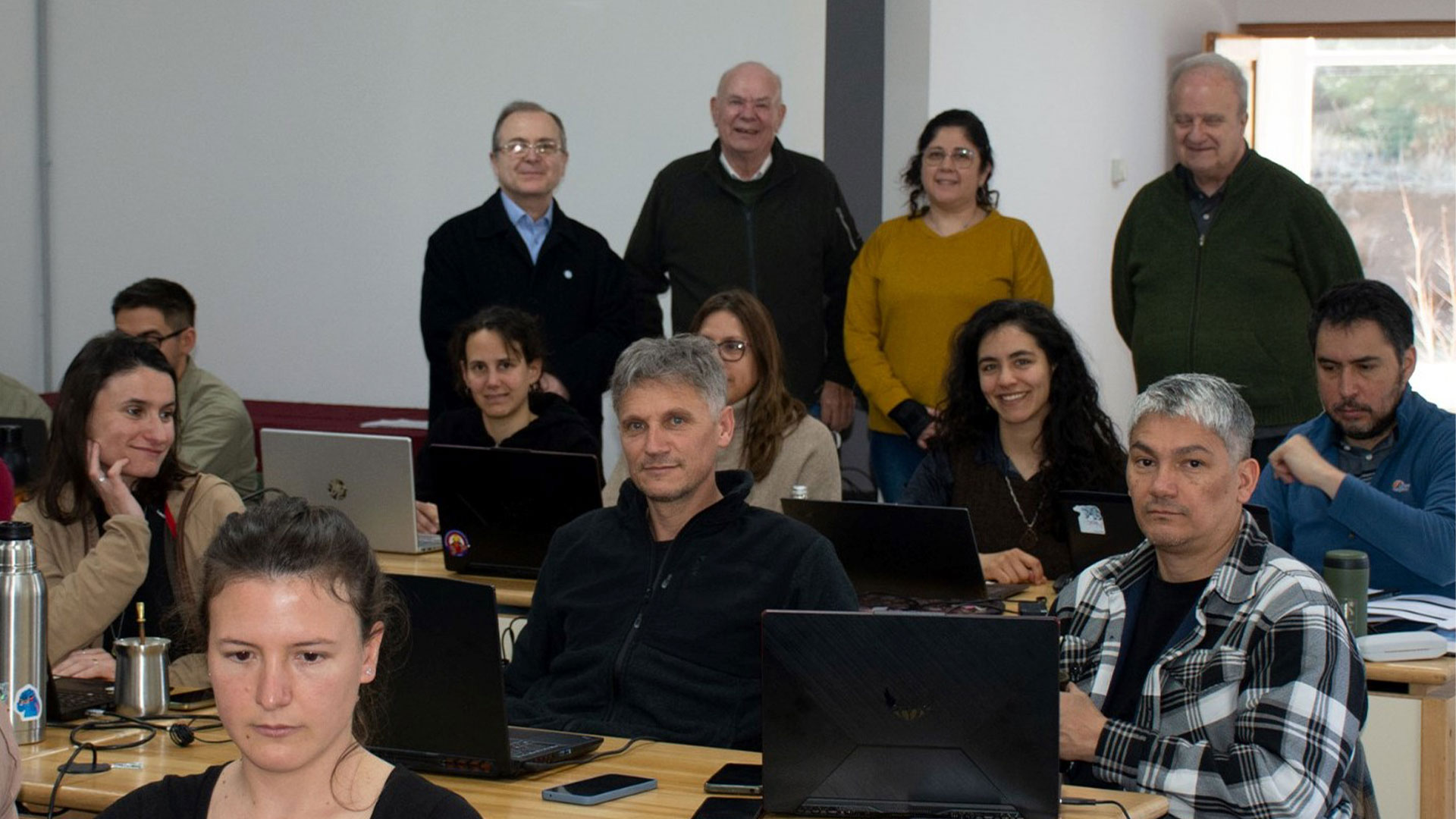 Cursos de posgrado abordaron el análisis de la vegetación y el comportamiento del fuego