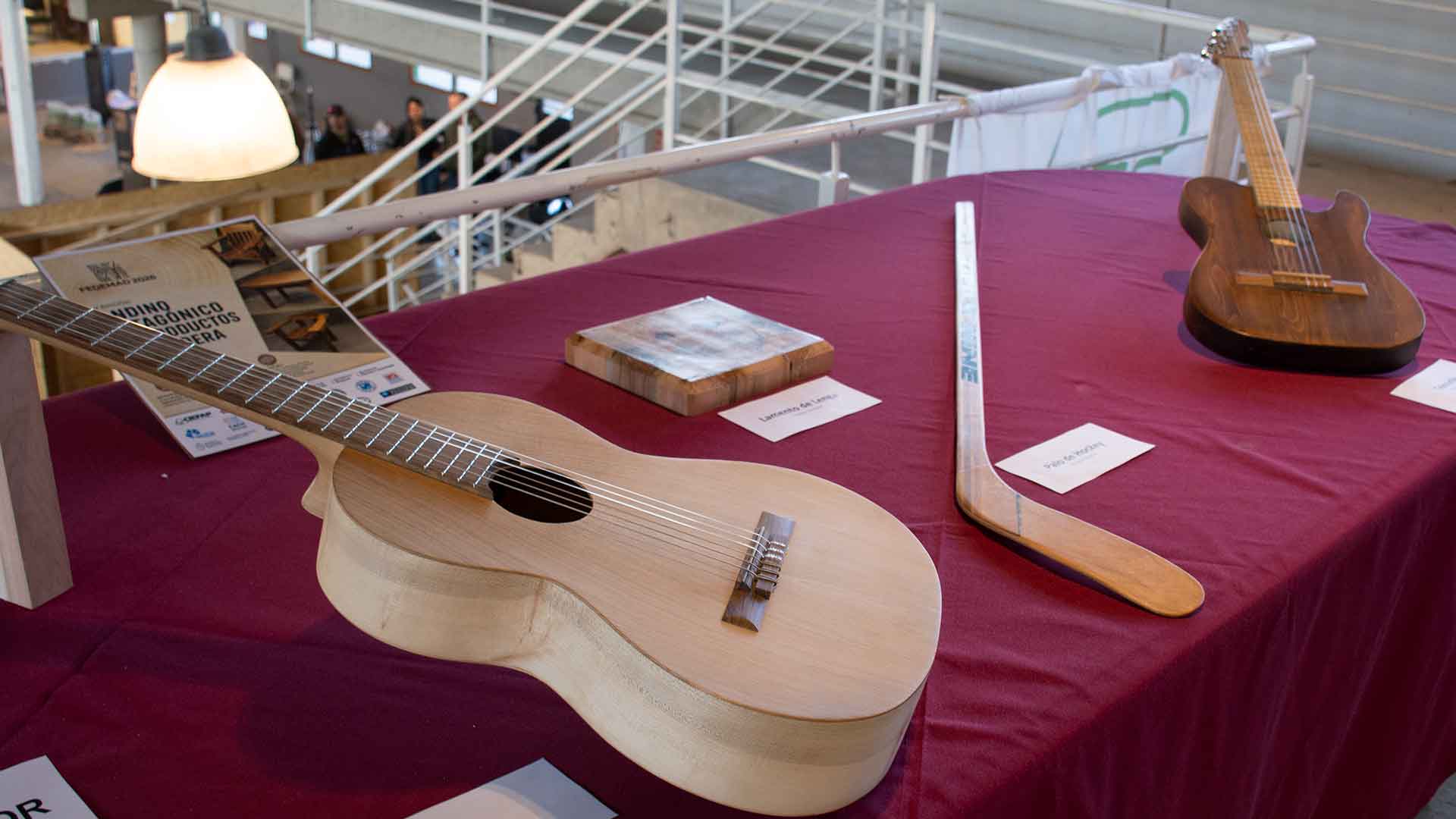 La creatividad en madera tuvo su espacio en la Feria de la Madera